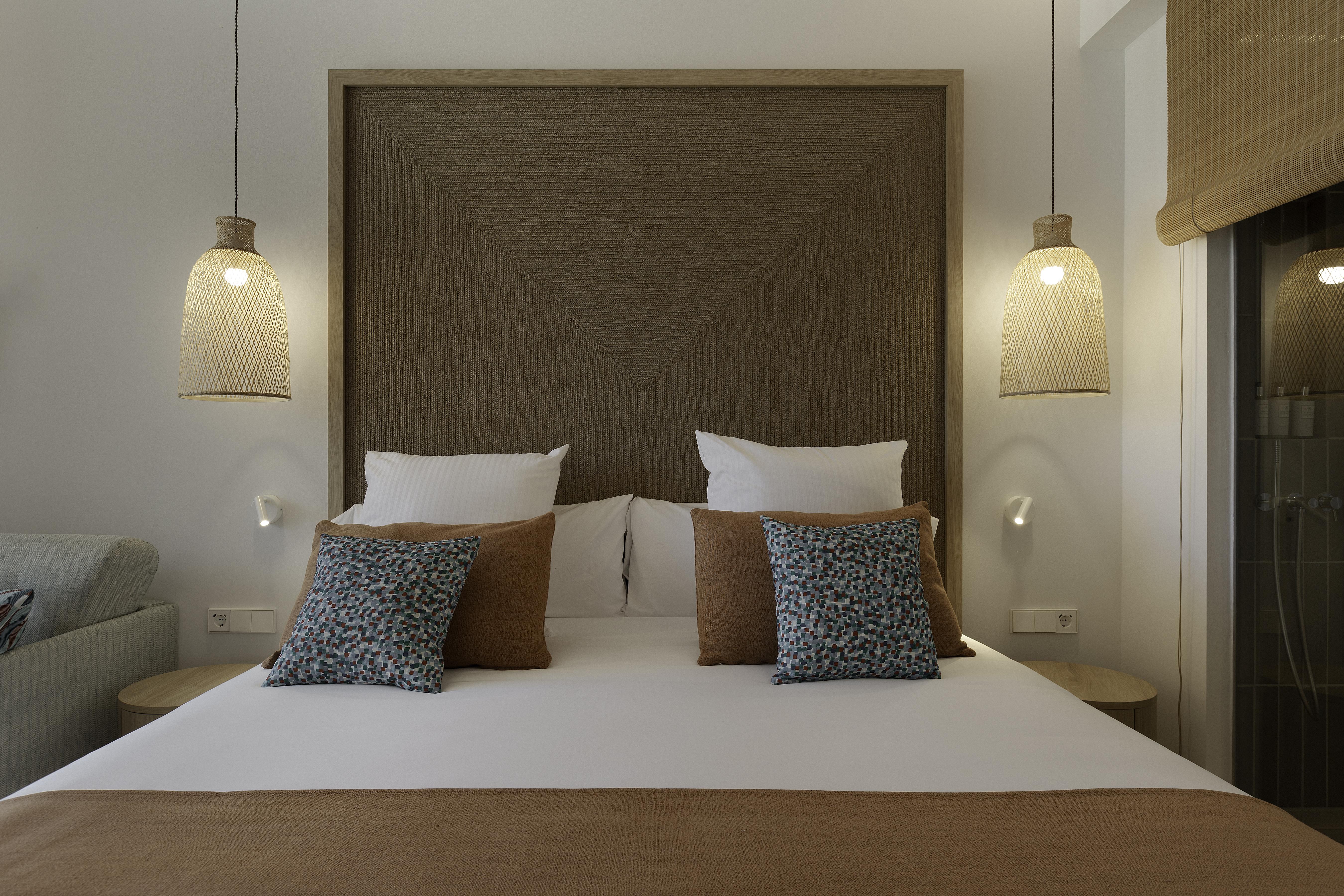 Cala San Miguel Ibiza Resort, Adults Only, Curio Collection By Hilton Port de Sant Miguel エクステリア 写真 A bedroom at the hotel