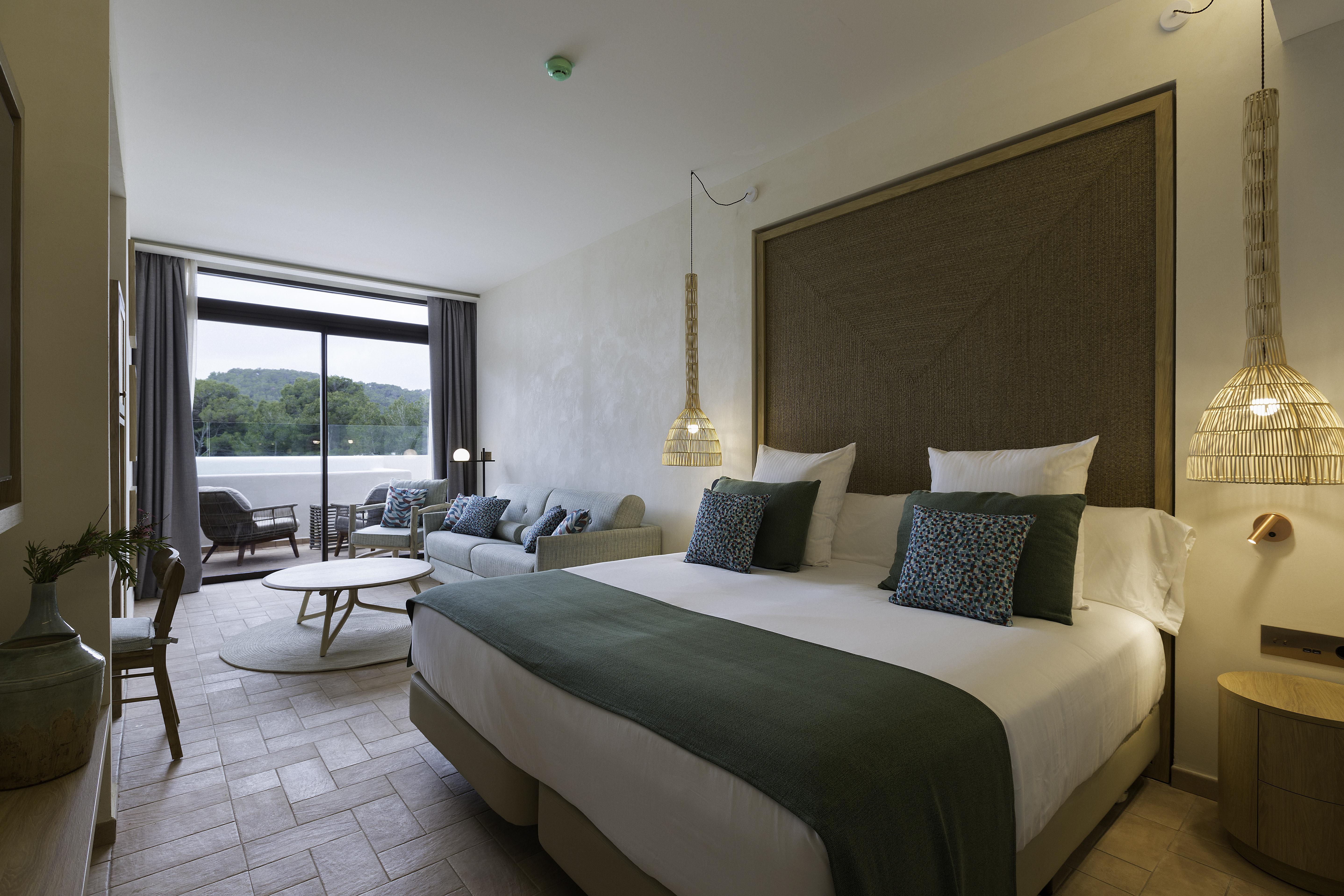 Cala San Miguel Ibiza Resort, Adults Only, Curio Collection By Hilton Port de Sant Miguel エクステリア 写真 Deluxe room