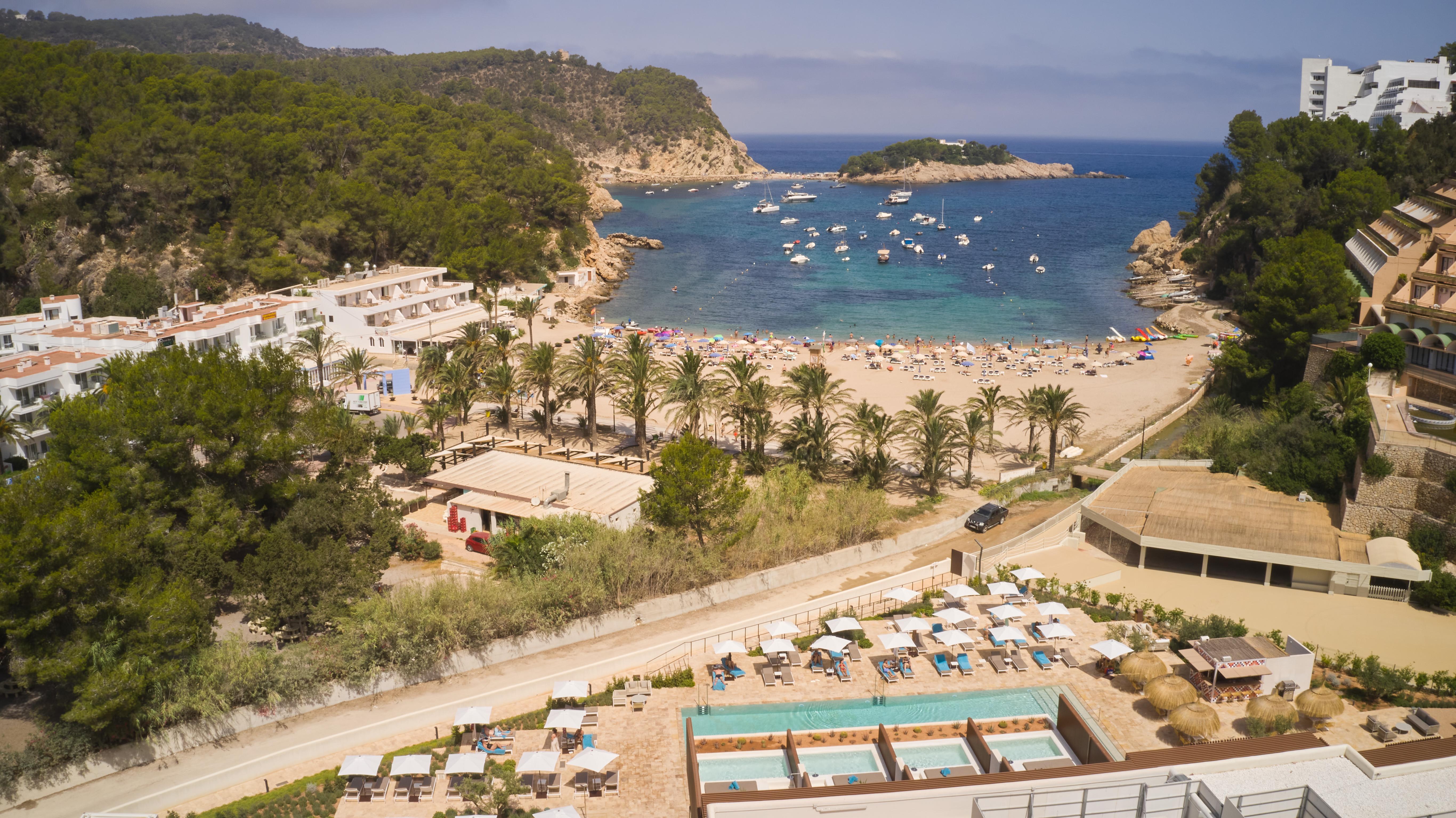 Cala San Miguel Ibiza Resort, Adults Only, Curio Collection By Hilton Port de Sant Miguel エクステリア 写真 Cala Galdana