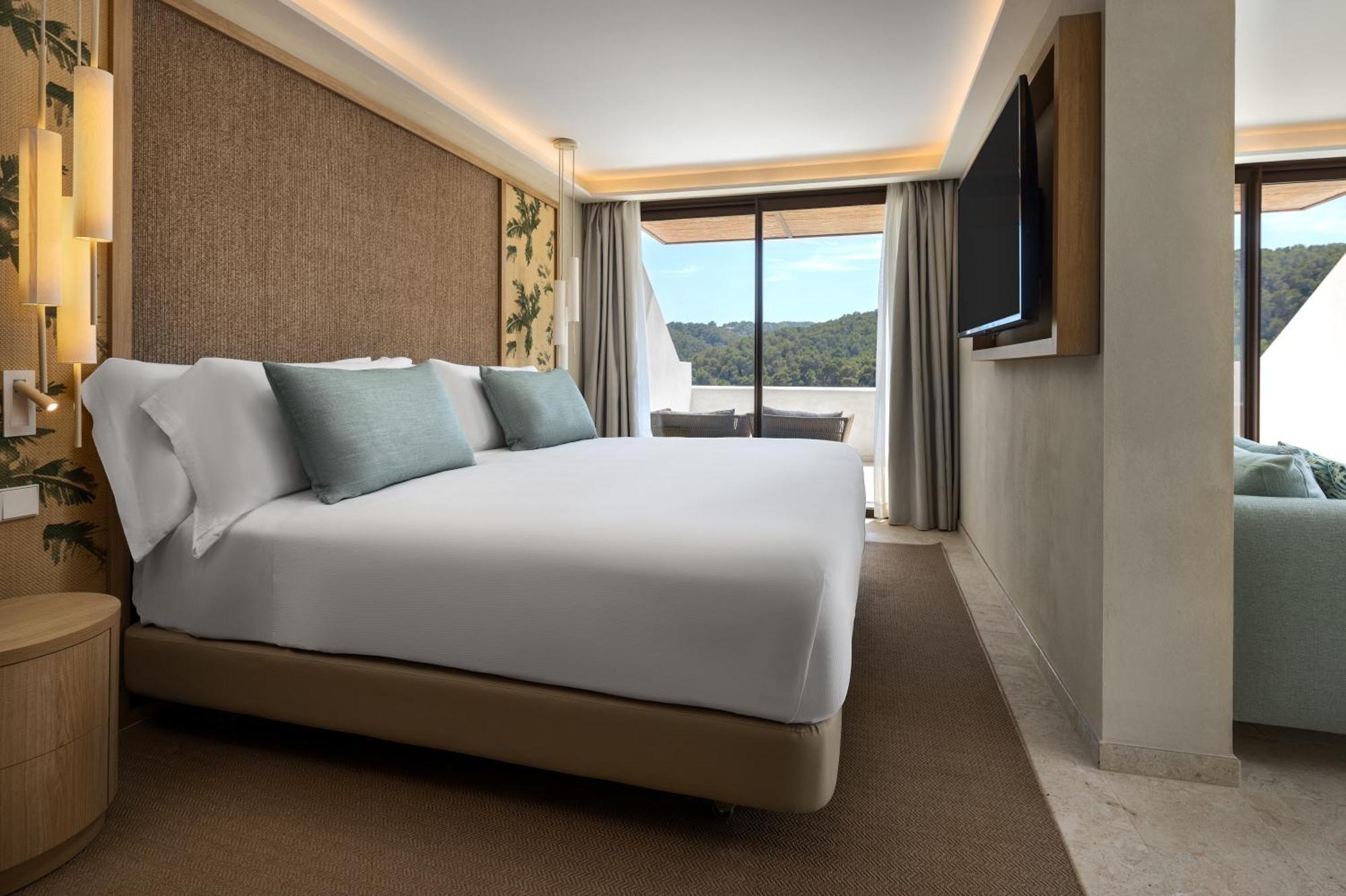 Cala San Miguel Ibiza Resort, Adults Only, Curio Collection By Hilton Port de Sant Miguel エクステリア 写真