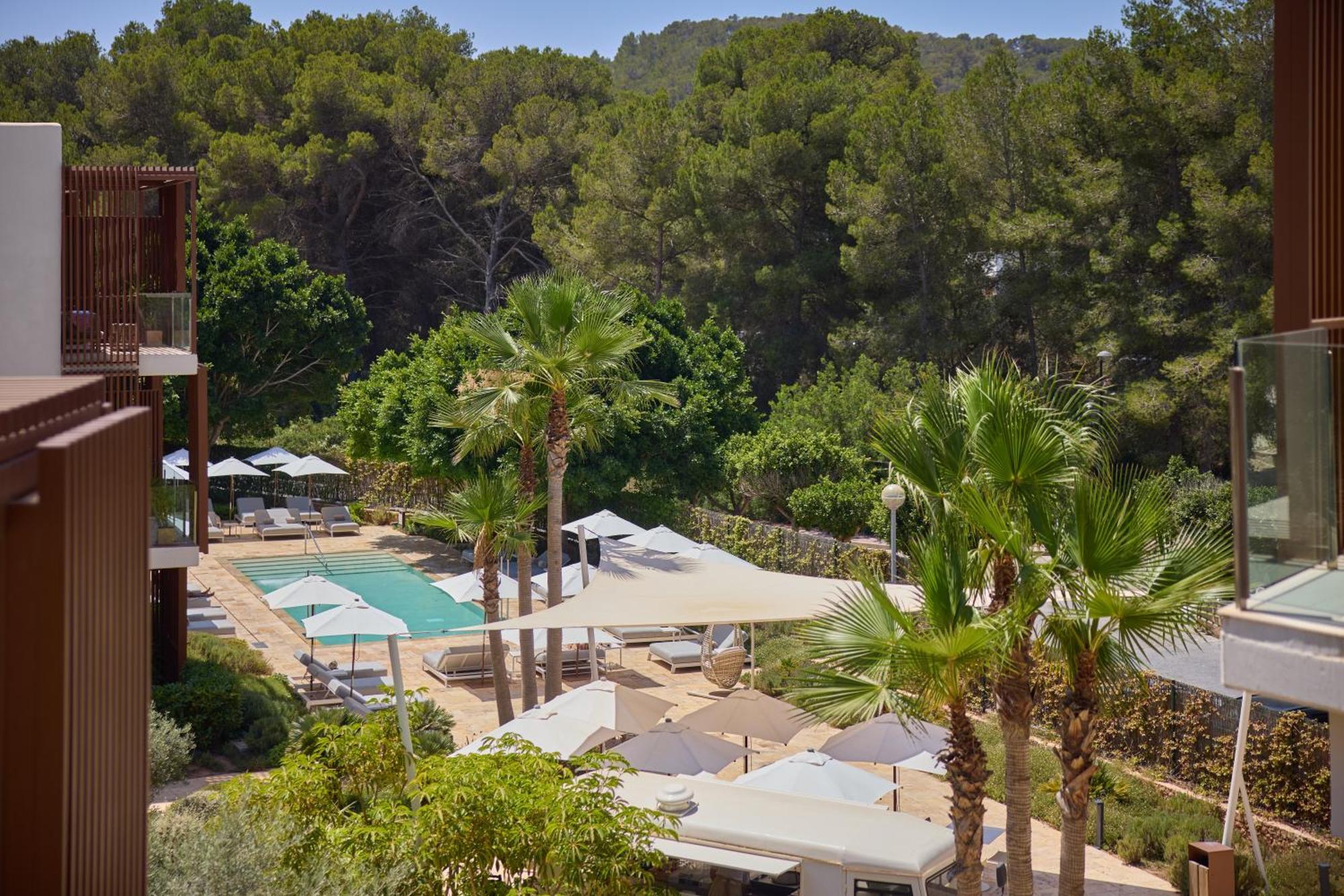 Cala San Miguel Ibiza Resort, Adults Only, Curio Collection By Hilton Port de Sant Miguel エクステリア 写真